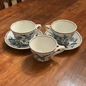 Blue Floral Porcelain Teacup and Saucer Set - 5-Piece